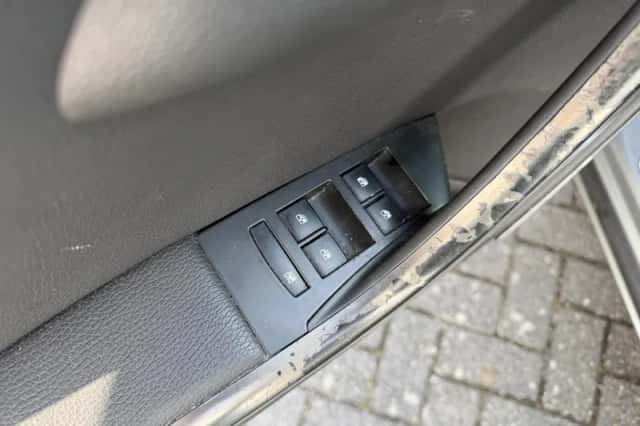 Opel Astra (2010) thumbnail 5