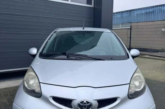 Toyota Aygo (2007) thumbnail 3