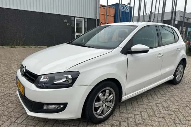 Volkswagen Polo (2012) thumbnail 1