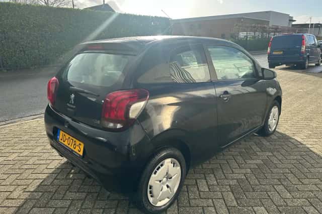 Peugeot 108 (2016) thumbnail 3