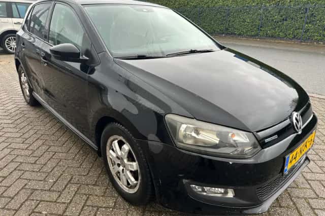 Volkswagen Polo (2011) thumbnail 4