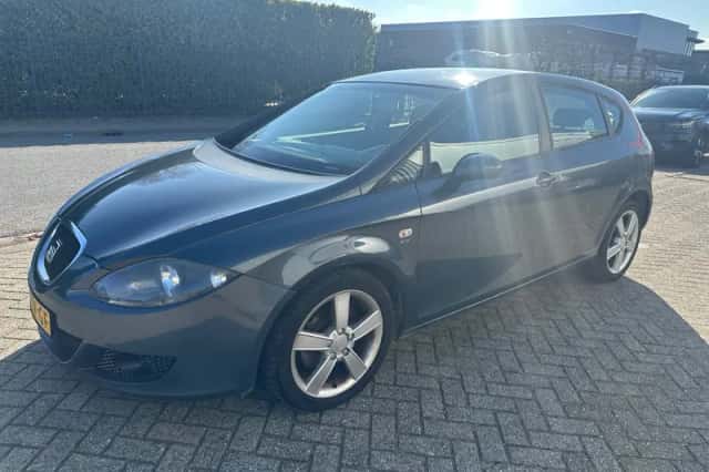 SEAT Leon (2007) thumbnail 1