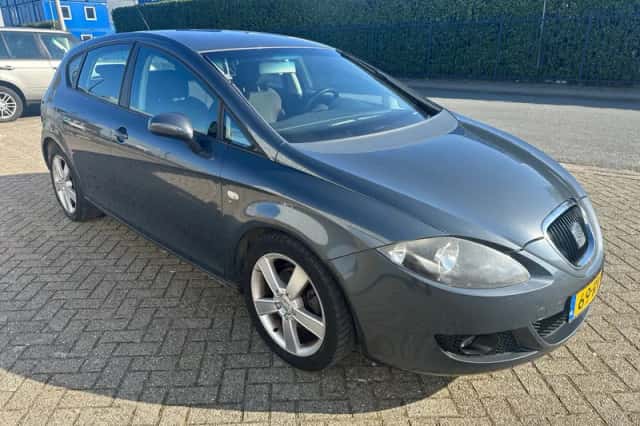 SEAT Leon (2007) thumbnail 4