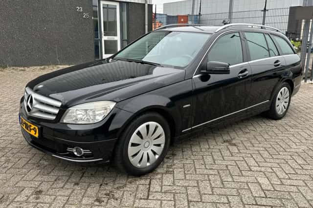 Mercedes-Benz C-Klasse (2009) thumbnail 1