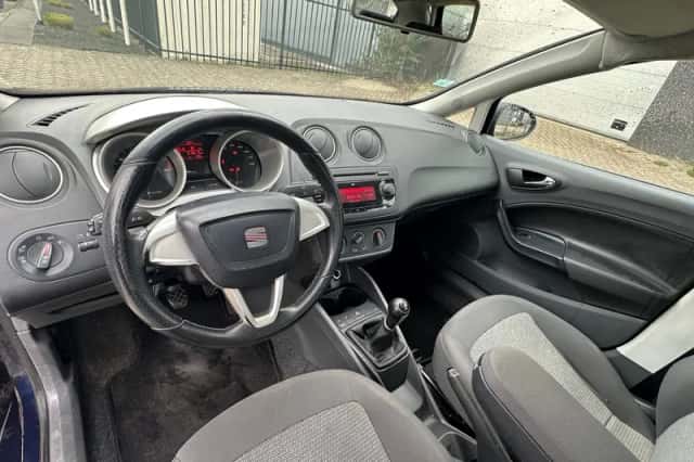 SEAT Ibiza (2008) thumbnail 5