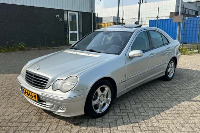 Mercedes-Benz C-Klasse (2000) thumbnail 1