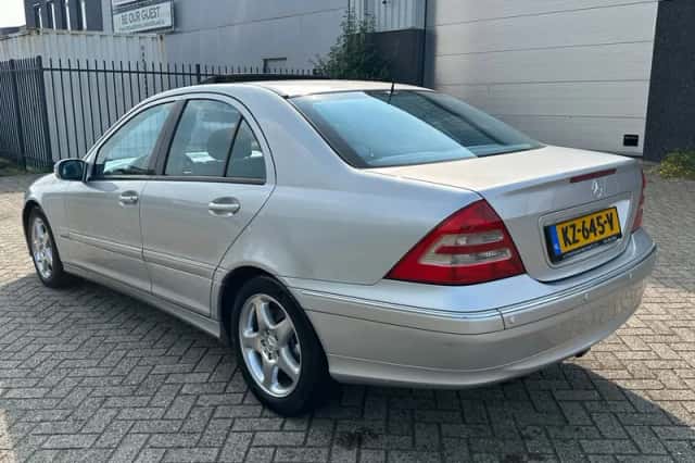 Mercedes-Benz C-Klasse (2000) thumbnail 2
