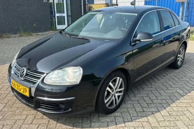 Volkswagen Jetta (2007) thumbnail 1