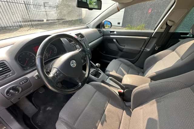 Volkswagen Jetta (2007) thumbnail 5