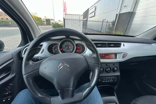 Citroën C3 (2010) thumbnail 6