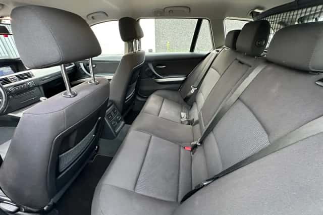 BMW 3-Serie (2010) thumbnail 6