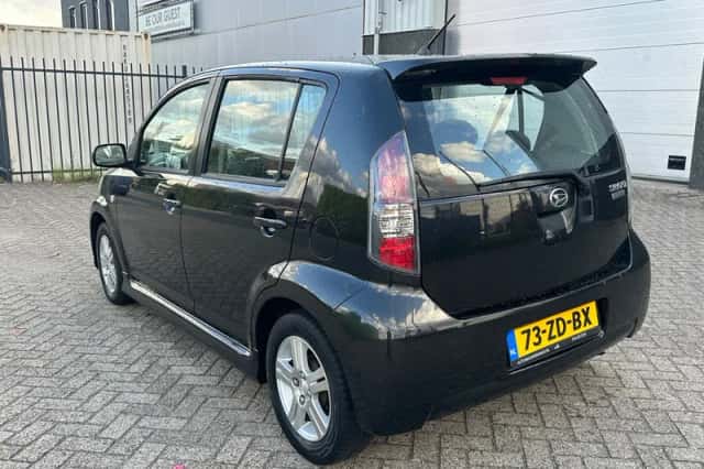 Daihatsu Sirion 2 (2008) thumbnail 2
