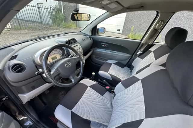 Daihatsu Sirion 2 (2008) thumbnail 5