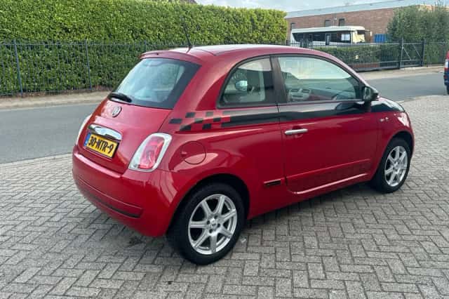 Fiat 500 (2009) thumbnail 3