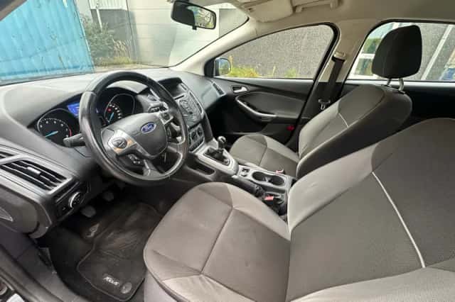 Ford Focus (2012) thumbnail 5