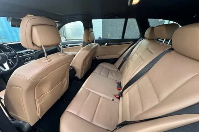 Mercedes-Benz C-Klasse (2011) thumbnail 6