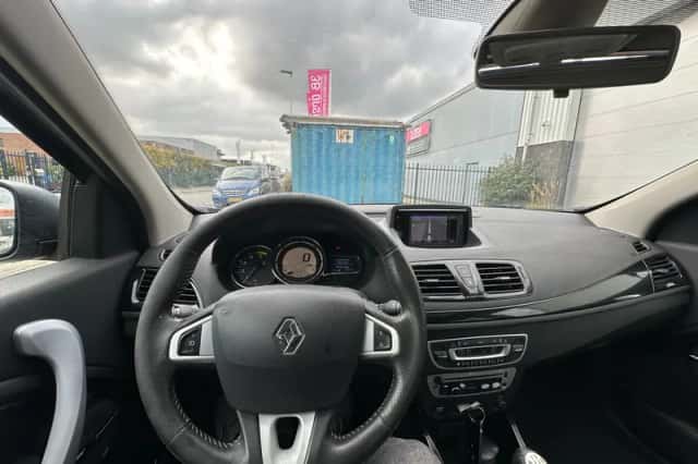 Renault Mégane (2012) thumbnail 6