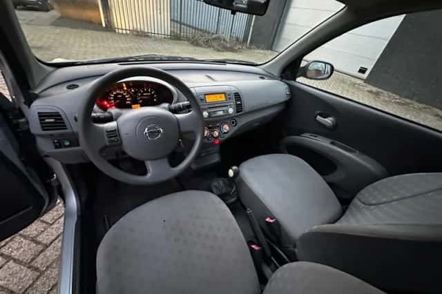 Nissan Micra (2003) thumbnail 6