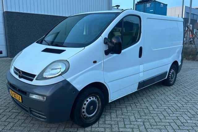 Opel Vivaro (2006) thumbnail 1