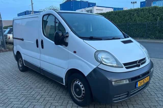 Opel Vivaro (2006) thumbnail 4