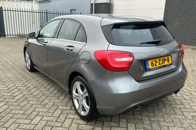 Mercedes-Benz A-Klasse (2012) thumbnail 2