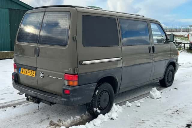 Volkswagen KOMBI D (1996) thumbnail 3