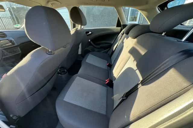 SEAT Ibiza (2011) thumbnail 6