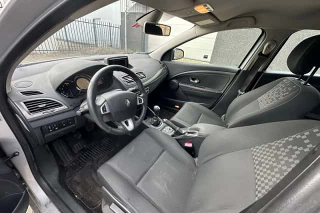 Renault Mégane (2012) thumbnail 5