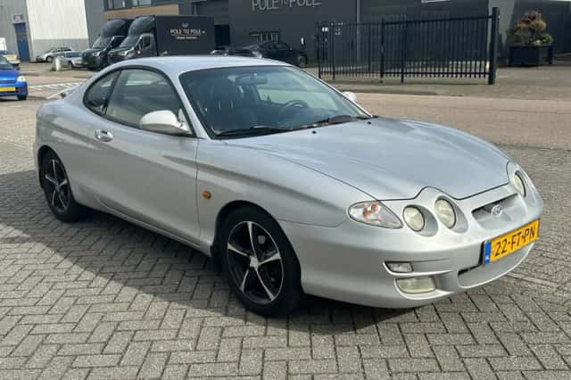 Hyundai Coupé (2000) thumbnail 4