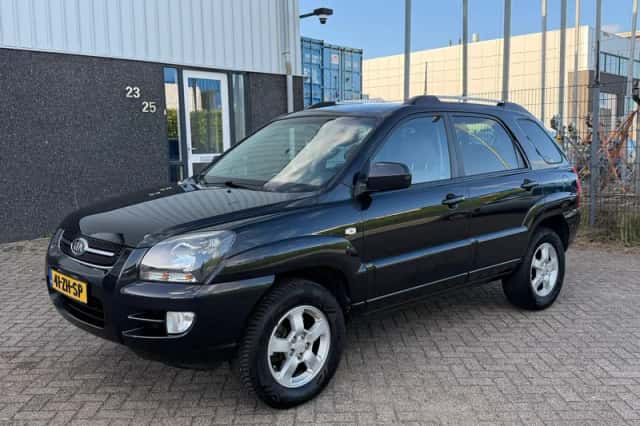 Kia Sportage (2008) thumbnail 1
