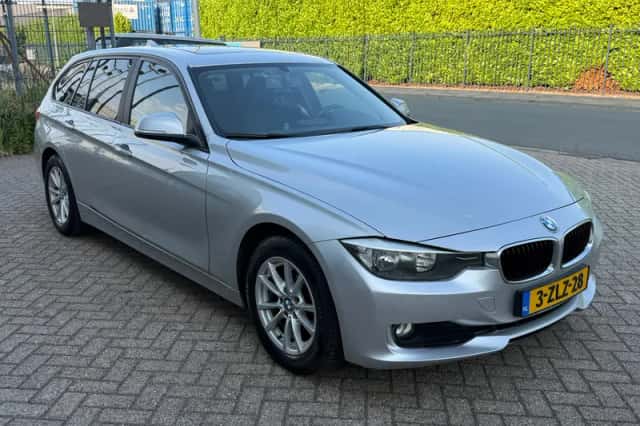 BMW 3-Serie (2013) thumbnail 4