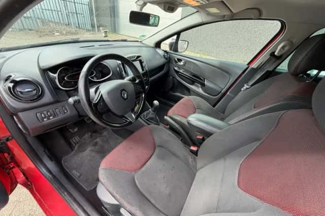 Renault Clio (2013) thumbnail 4