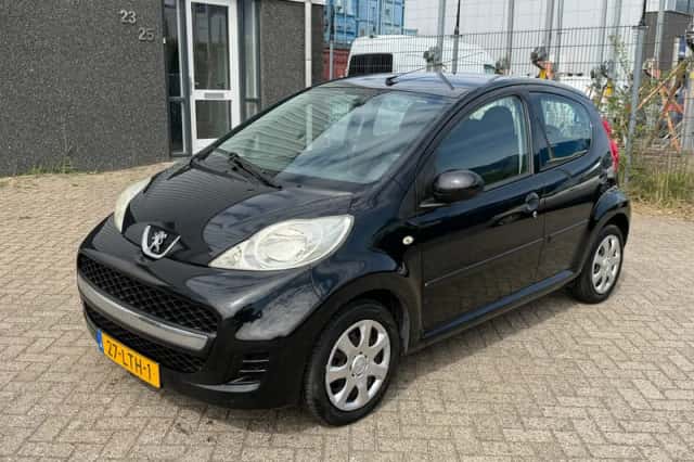 Peugeot 107 (2010) thumbnail 1