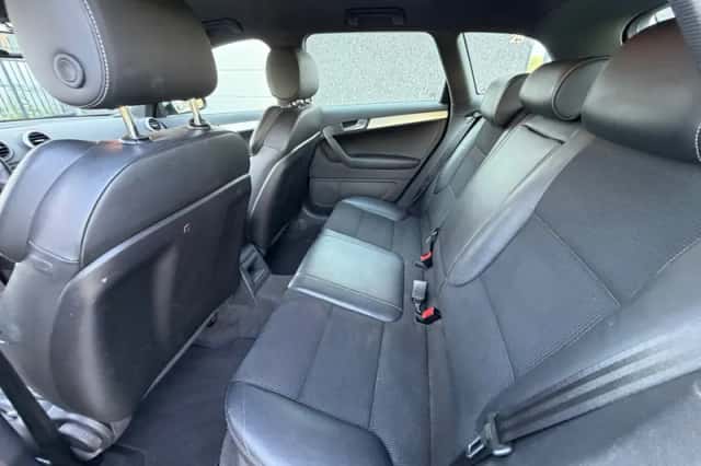 Audi A3 (2010) thumbnail 6