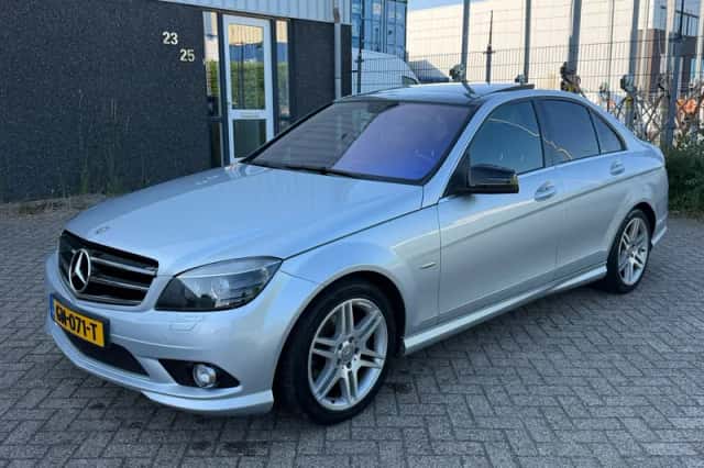 Mercedes-Benz C-Klasse (2008) thumbnail 1