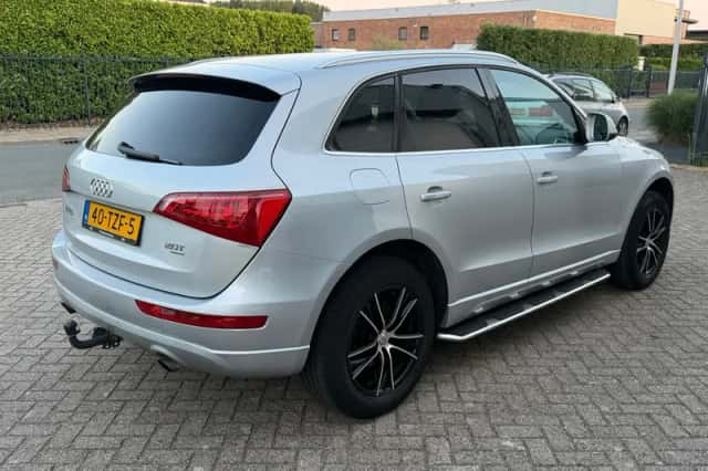 Audi Q5 (2012) thumbnail 3