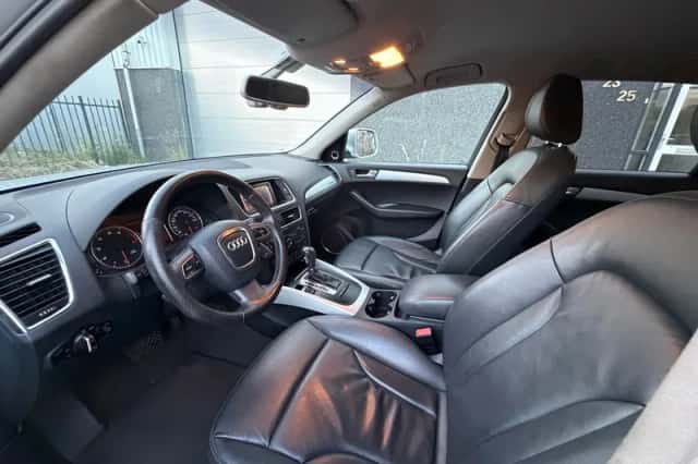 Audi Q5 (2012) thumbnail 5