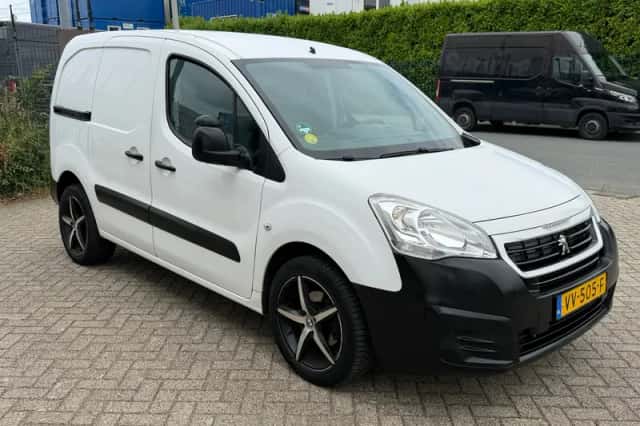 Peugeot Partner (2016) thumbnail 4