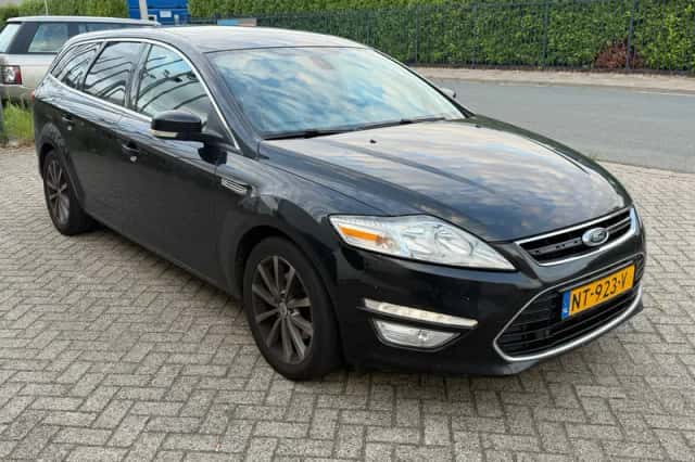 Ford Mondeo (2012) thumbnail 4