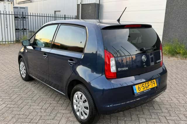 Škoda Citigo (2013) thumbnail 2