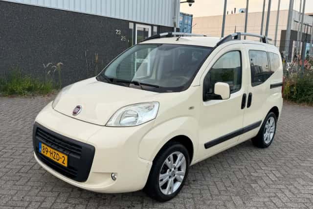 Fiat Qubo (2009) thumbnail 1