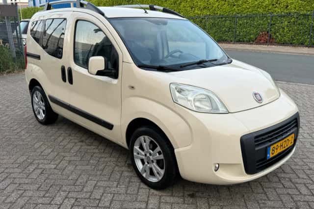 Fiat Qubo (2009) thumbnail 4