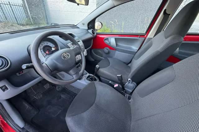Toyota Aygo (2009) thumbnail 5
