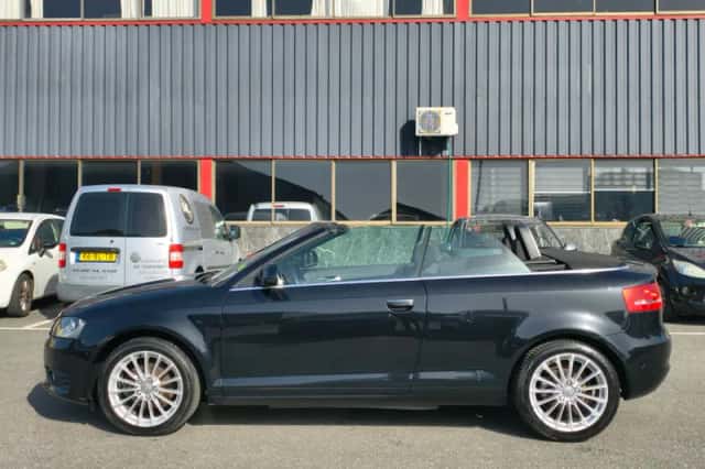 Audi A3 (2010) thumbnail 2