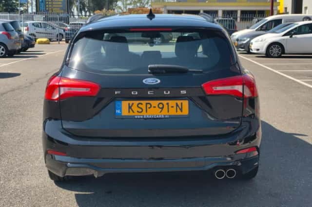 Ford Focus (2019) thumbnail 4