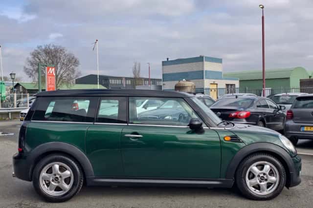 MINI Clubman (2010) thumbnail 6