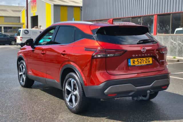 Nissan Qashqai (2022) thumbnail 3