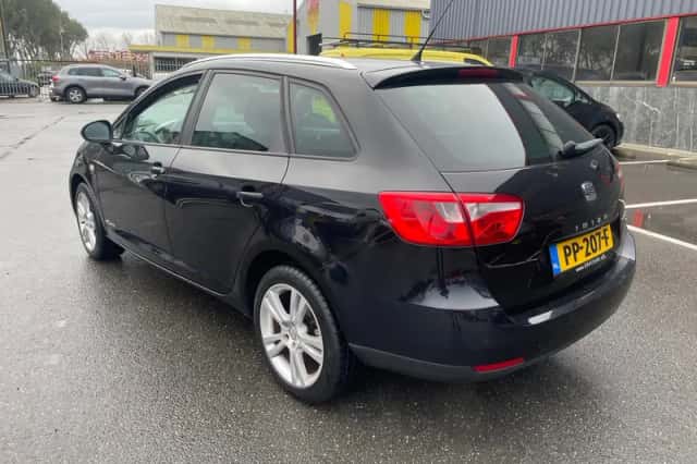 SEAT Ibiza (2012) thumbnail 3