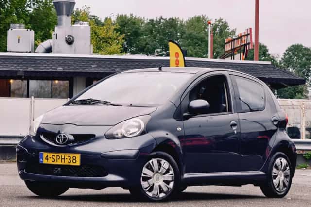 Toyota Aygo (2008) thumbnail 1