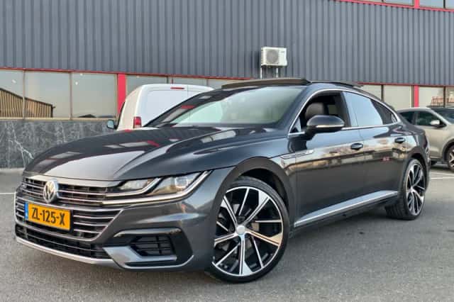 Volkswagen Arteon (2019) thumbnail 1